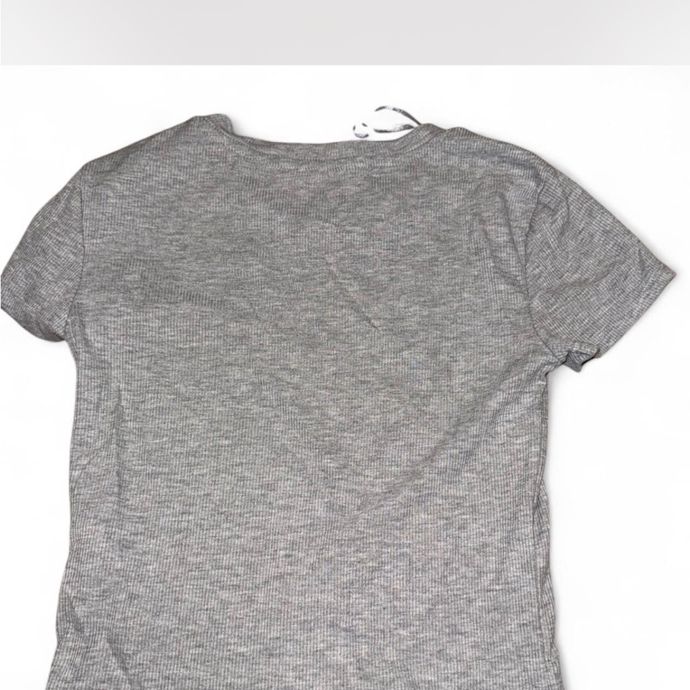 Gray Ribbed Women's Top - Picture 2 of 2
